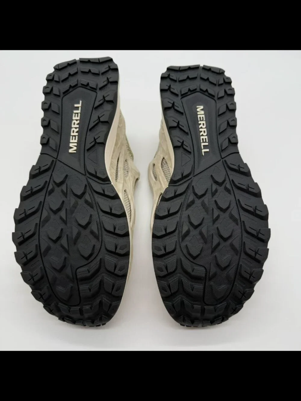MERRELL Hydro Runner Men's Size 10 Beige